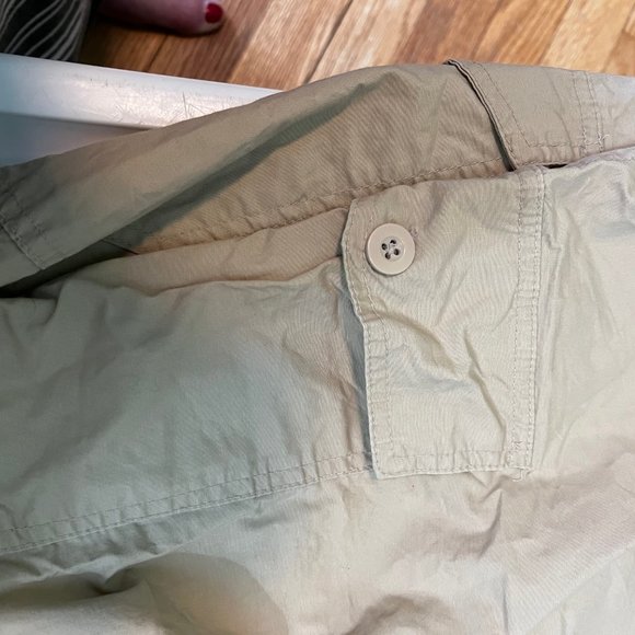 Ellos Convertible Cargo Shorts size 34 - Picture 6 of 10